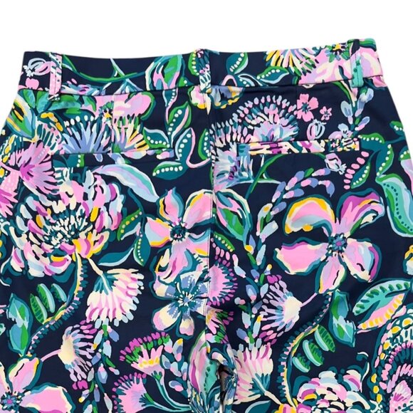 Lilly Pulitzer Kelly Stretch Pants Size 4 High Tide Navy She's Got Sol Floral - Picture 4 of 10